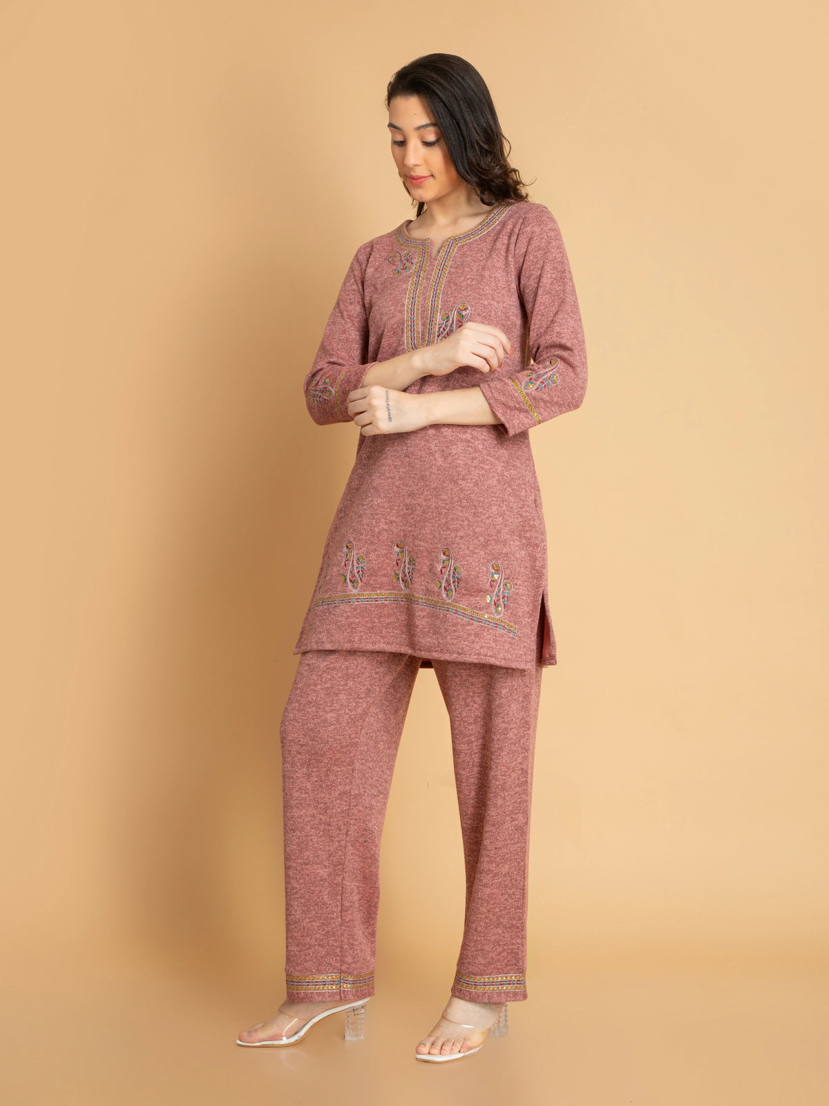 KARACHI 3PC KURTA SET WITH SEQUENCE EMBROIDERY