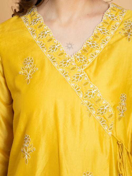 CHIKANKARI EMBROIDERED CHANDERI 3PC ANGRAKHA SET EMBELLISHED WITH DORI LATKAN