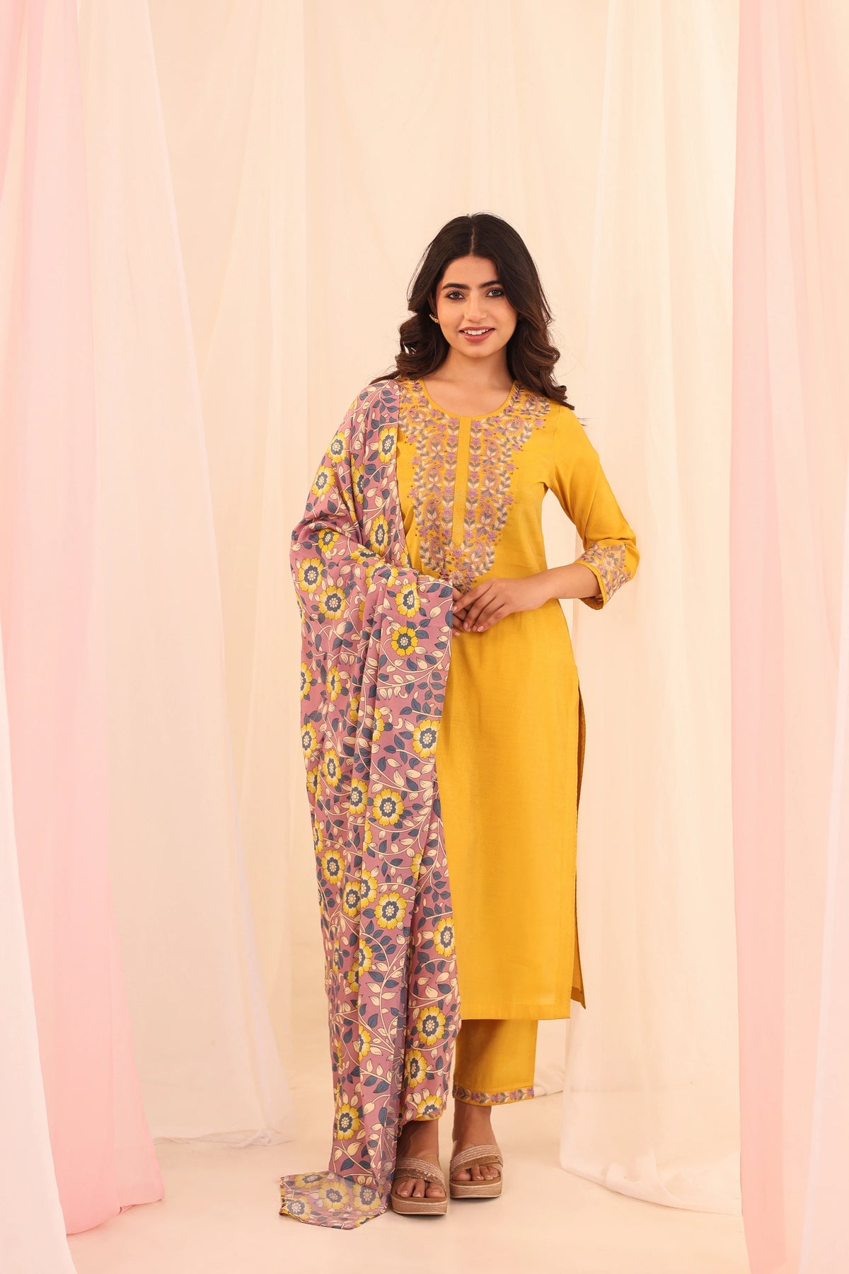 SHIMMER 3PC CHIKANKARI EMBROIDERY KURTA SET EMBELLISHED WITH ADDA WORK HIGHLIGHTS