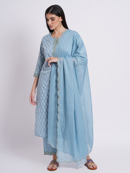 FESTIVE WEAR EMBROIDERED KURTA SET WITH SCALLOP EMBROIDERED DUPATTA