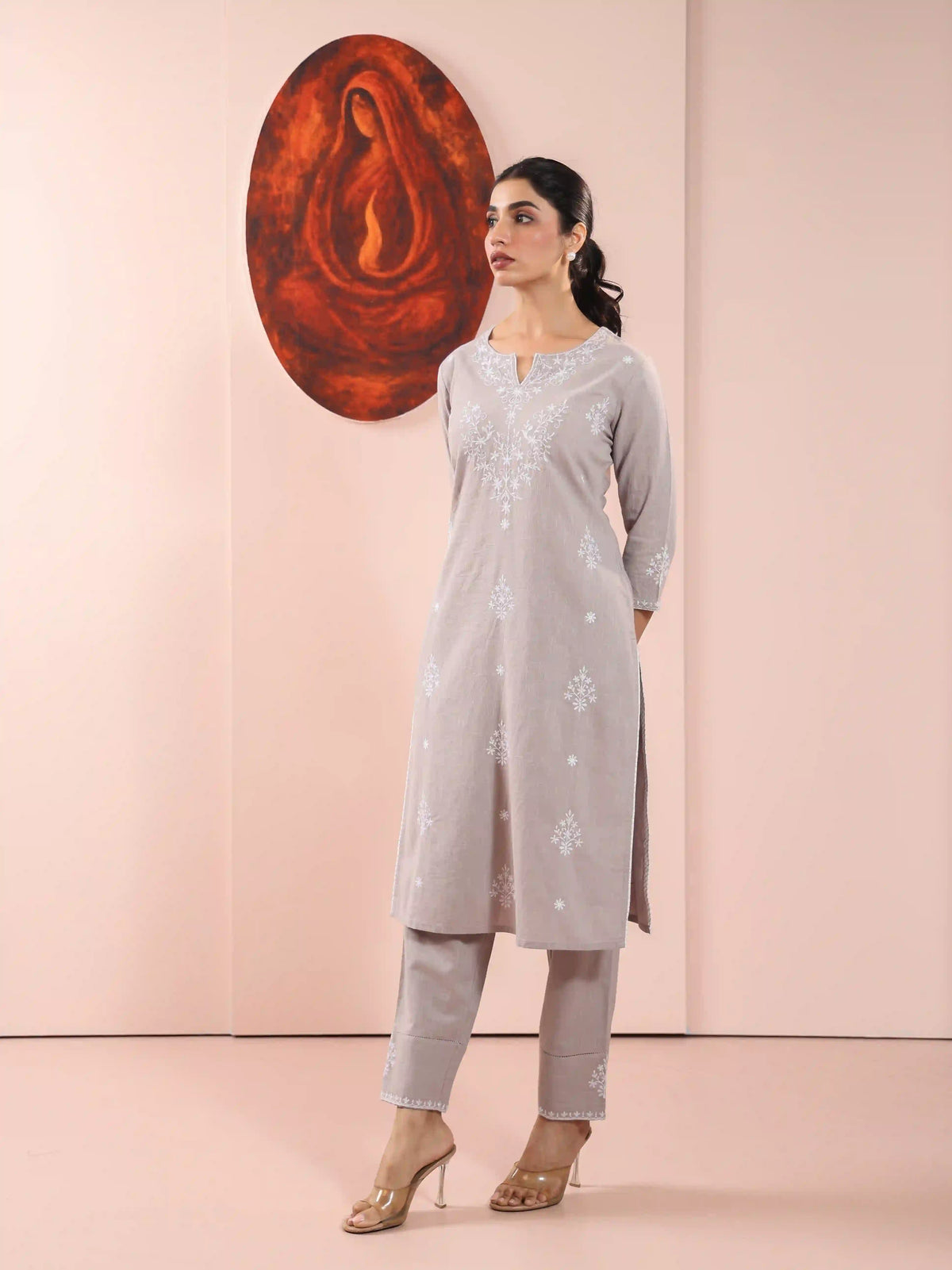 CHIKANKARI EMBROIDERY 2PC KURTA SET