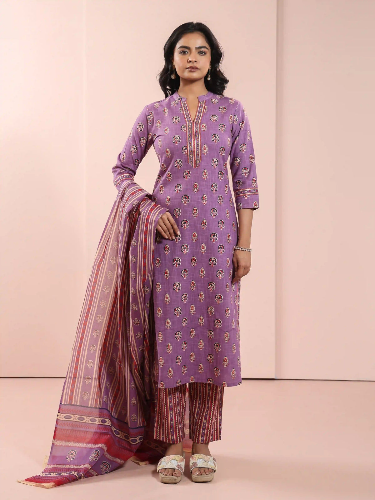 Women Lavender Color 3pc-kurta-set-embellished-with-hand-craft-details