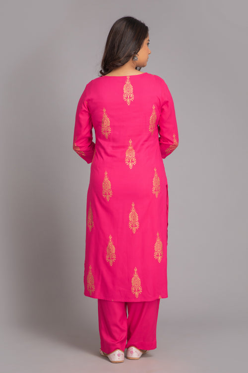 Gold Printed 2 Piece Kurta Set with Metal Embellishments