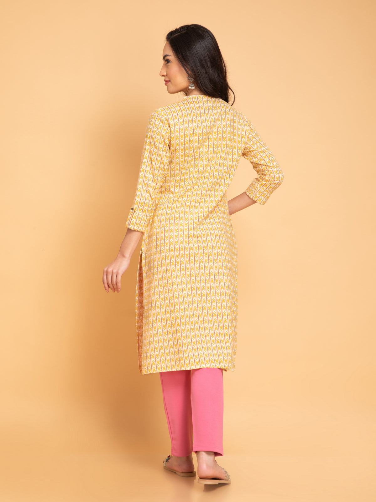 Casual Wear Printed Straight Kurti with Metal Buttons