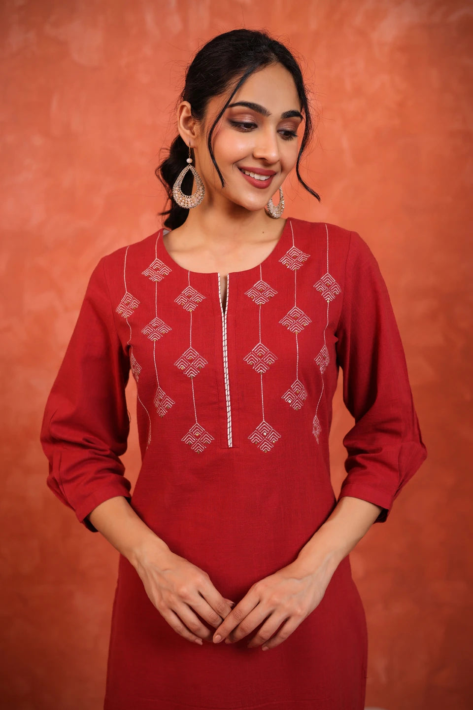 COTTON SLUB EMBROIDERED KURTI WITH SEQUENCE HIGHLIGHT