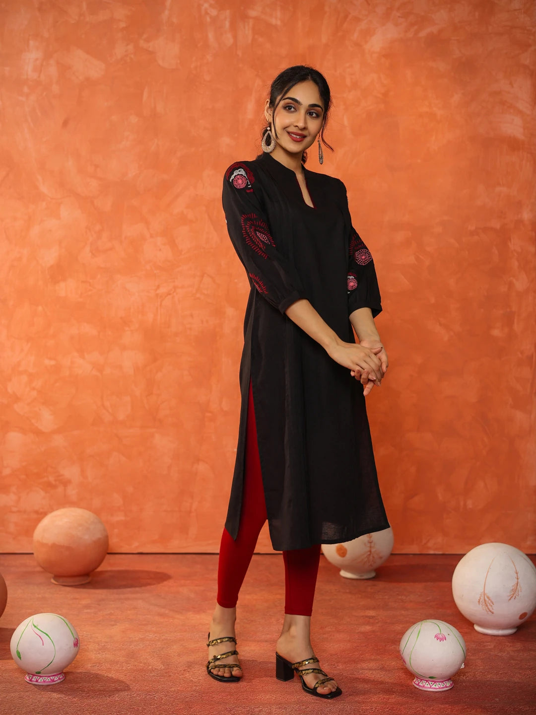 LINEN BLEND PINTUCK EMBROIDERED KURTA