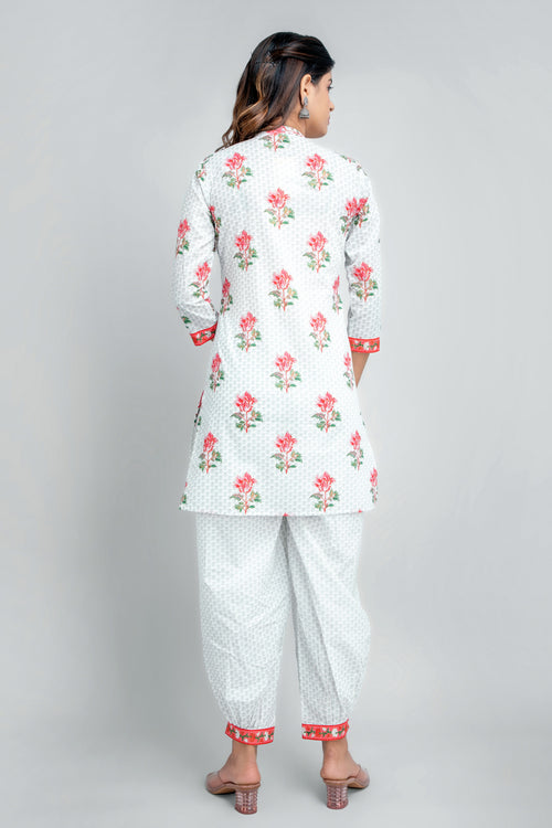 FLORAL PRINTED KURTA WITH LENTARN PANT SET