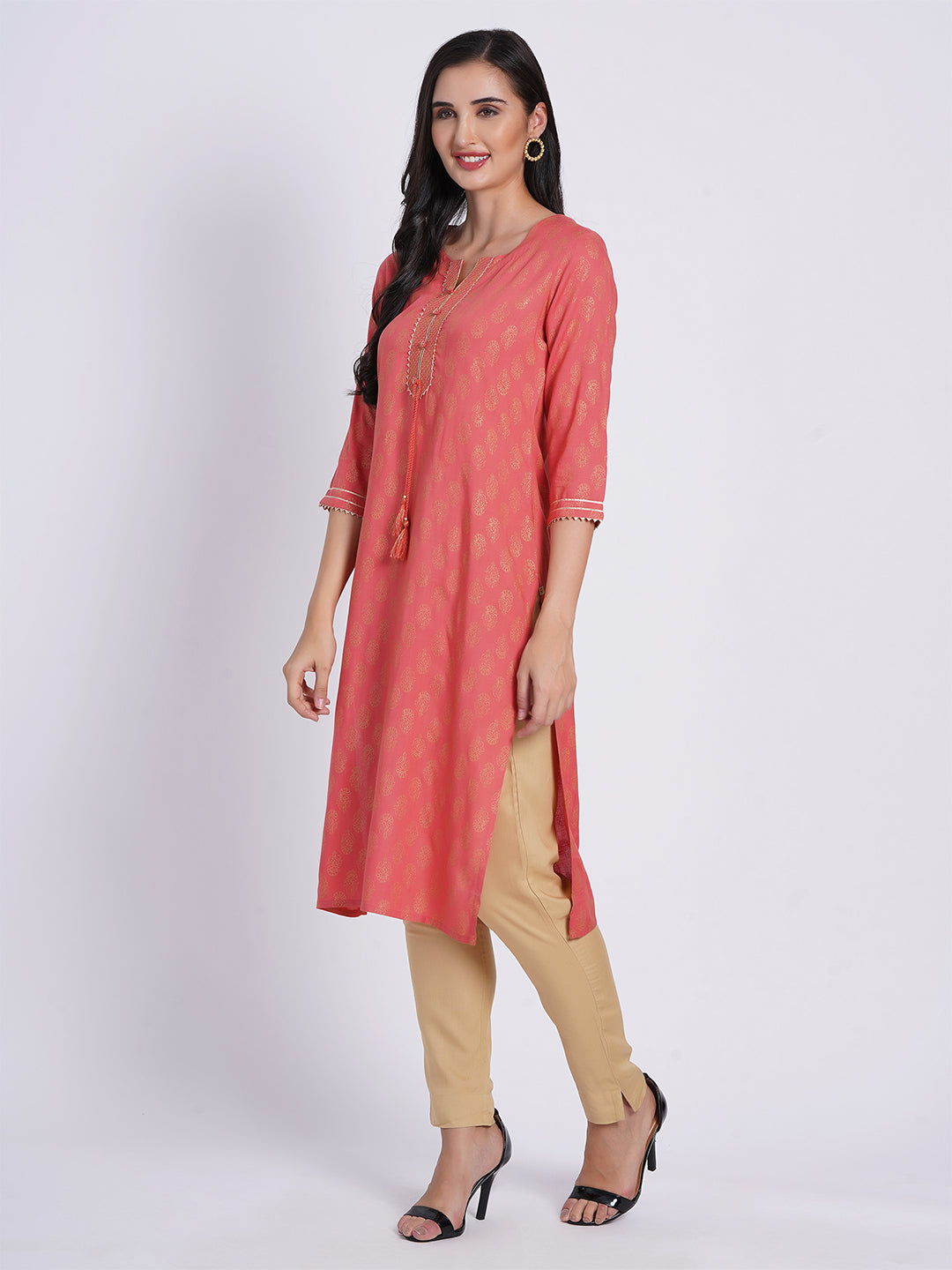 Gold Print Kurti with Dori Latkan