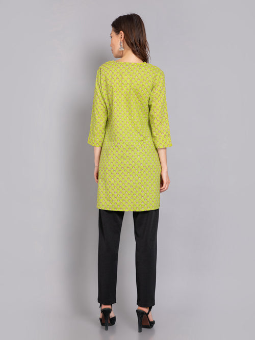 Suti Women Cotton Printed Straight Kurti Detailed With Handwork