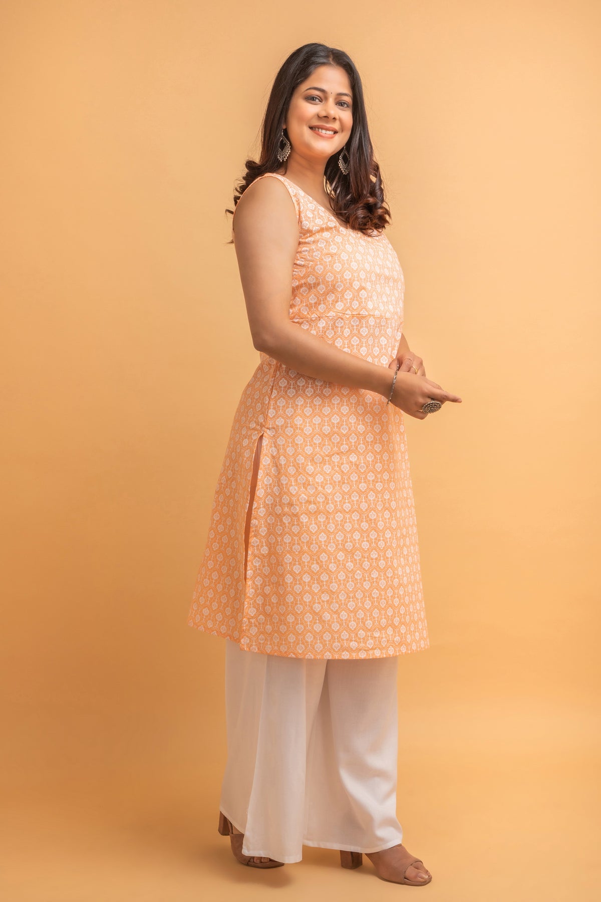 Khadi Print Sleeveless Long Kurti