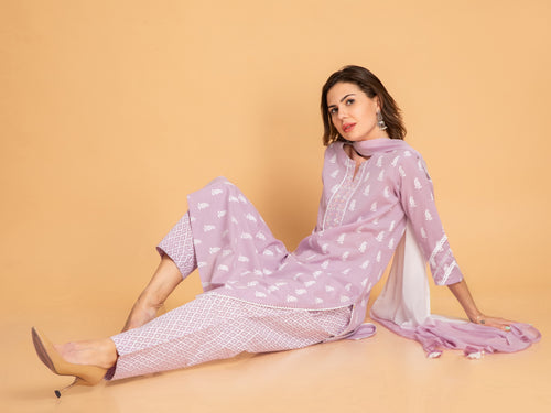 MUL COTTON PRINTED 3PCS. KURTA PANT SET EMBELLISHED WITH EMBROIDERY AND LACE DETAILS.