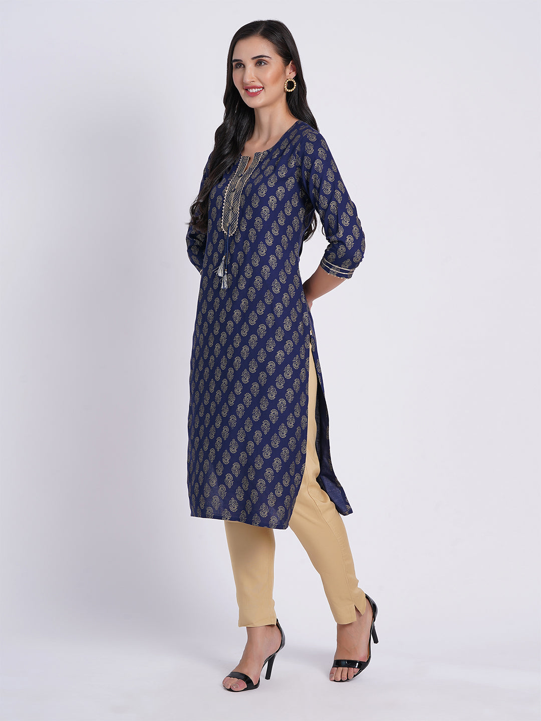 Gold Print Kurti with Dori Latkan