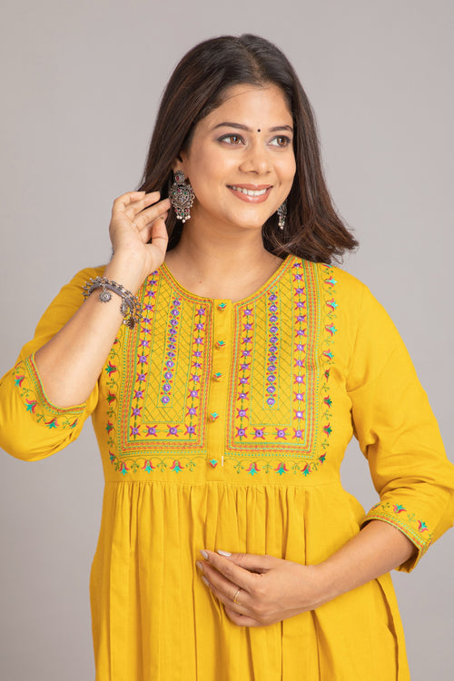 Rayon Embroidered Naira Cut 2 Pc Kurta Set