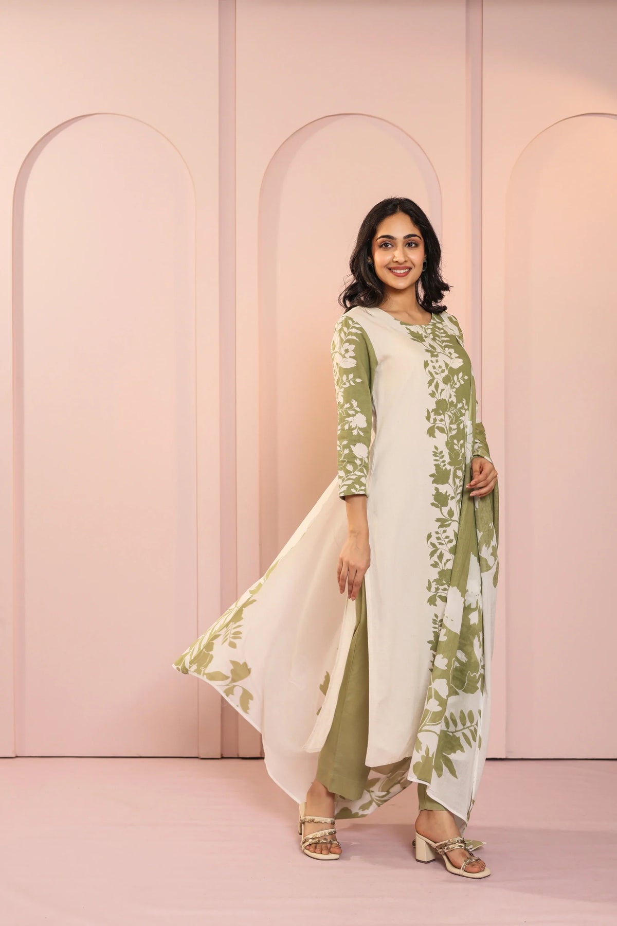 Women Pista Green Color placement-printed-3pc-suit-set