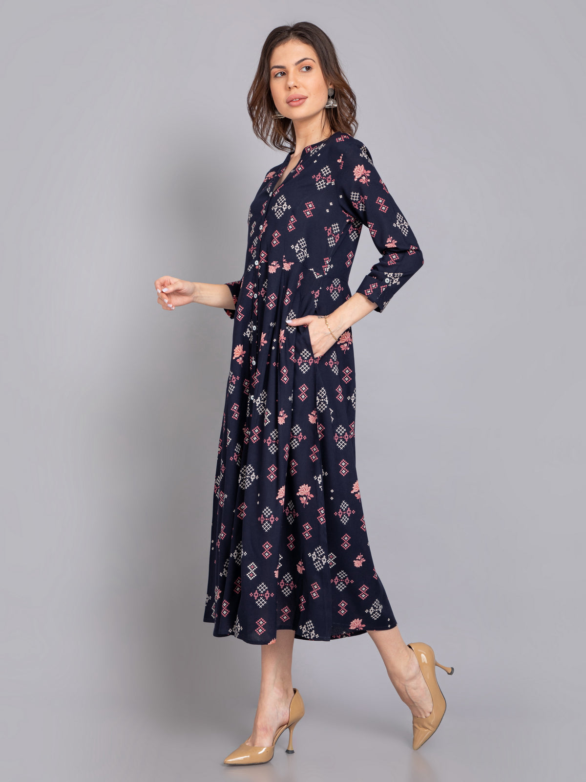 Suti Women Rayon Printed Long Flared Dress